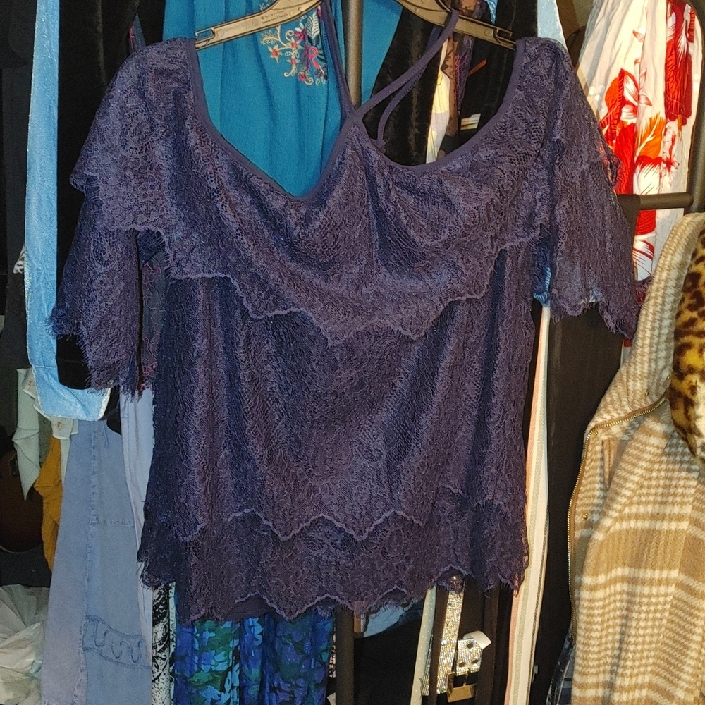 White House Black Market Navy Lace Off-Shoulder Camisole